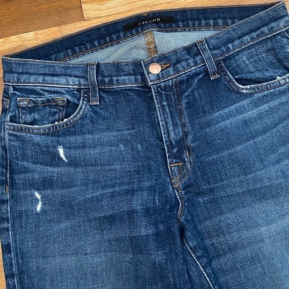 J Brand Ellis Mid Rise Distressed Skinny Jean in Villain Blue 28 - Picture 9 of 9